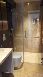 Bathroom Image of 1600 Sq.ft 4 BHK Apartment / Flat for sale in Juhu Mumbai for Rs. 110000000