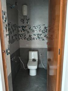 Bathroom Image of 1100 Sq.ft 2 BHK Apartment / Flat for rent in Komarapalayam Erode for Rs. 10000