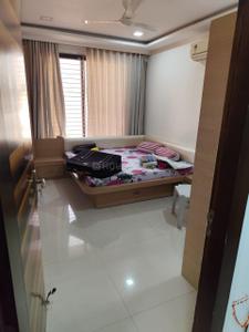 Bedroom Image of 1200 Sq.ft 2 BHK Apartment / Flat for rent in Old Palasia Indore for Rs. 22000