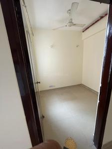 Hall Image of 957 Sq.ft 2 BHK Apartment / Flat for rent in KLJ Platinum Heights, Sector 77 Faridabad for Rs. 16500