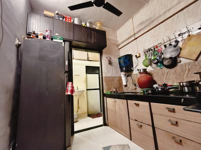 Kitchen Image of 900 Sq.ft 2 BHK Apartment / Flat for sale in Nexus Hyde Park, Thane West Thane for Rs. 14500000