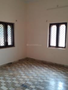 Bedroom Image of 1500 Sq.ft 5 BHK Villa for rent in Priyadarshni Colony Jabalpur for Rs. 30000