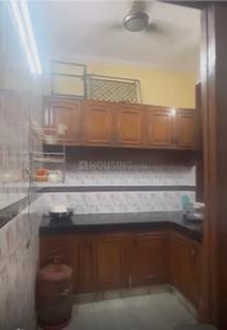 Kitchen Image of 720 Sq.ft 2 BHK Builder Floor for rent in Mukherjee Nagar New Delhi for Rs. 35000