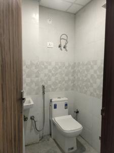 Common Bathroom Image of 800 Sq.ft 2 BHK Apartment / Flat for sale in Sector 126 Noida for Rs. 5000000