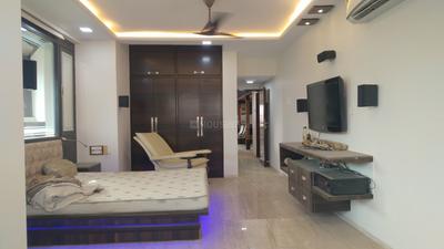 Bedroom Image of 2020 Sq.ft 3 BHK Penthouse for sale in Evershine Millennium Paradise, Kandivali East Mumbai for Rs. 52500000