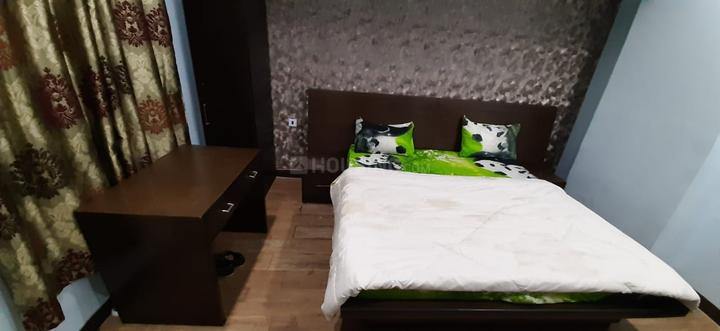 Bedroom Image of girls pg sector-27,19,26,35 in Sector 27, Noida