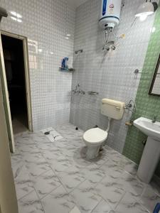 Bathroom Image of 900 Sq.ft 2 BHK Independent House for sale in Raglan Gulmohar City Extension Villas, Focal Point Dera Bassi for Rs. 6700000