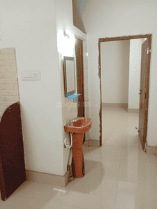 Living Room Image of 490 Sq.ft 2 BHK Apartment / Flat for rent in Ultadanga Kolkata for Rs. 14000