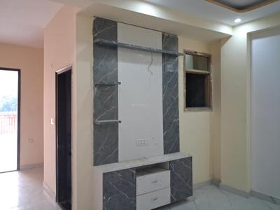 Living Room Image of 1050 Sq.ft 2 BHK Apartment / Flat for sale in Sector 74 Noida for Rs. 4200000