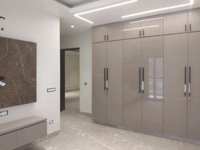 Bedroom Image of 2100 Sq.ft 3 BHK Builder Floor for sale in Raja Garden New Delhi for Rs. 35000000