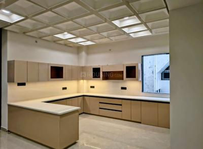 Kitchen Image of 6450 Sq.ft 5 BHK Independent House for sale in LDA Vishesh Khand, Gomti Nagar Lucknow for Rs. 55000000