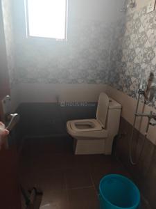 Bathroom Image of 1350 Sq.ft 2 BHK Independent House for rent in Delta II Greater Noida for Rs. 22000