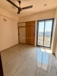 Bedroom Image of 650 Sq.ft 2 BHK Apartment / Flat for rent in Atulyam Aangan 2, Madhapar Rajkot for Rs. 15000