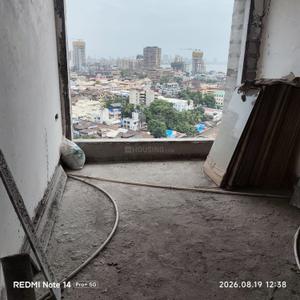 Living Room Image of 700 Sq.ft 2 BHK Apartment / Flat for sale in Kavita Araia, Tardeo Mumbai for Rs. 30000000