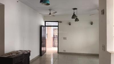 Hall Image of 1050 Sq.ft 2 BHK Apartment / Flat for rent in Crossings GH7 Crossings Republik, Crossings Republik Ghaziabad for Rs. 18000