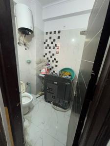 Bathroom Image of 648 Sq.ft 2 BHK Apartment / Flat for sale in Shastri Nagar Ghaziabad for Rs. 4000000