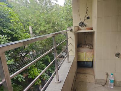 Balcony Image of 700 Sq.ft 1.5 BHK Apartment / Flat for rent in Paschim Vihar New Delhi for Rs. 13125