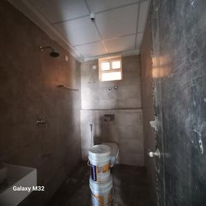 Bathroom Image of 1540 Sq.ft 3 BHK Apartment / Flat for sale in Argora Ranchi for Rs. 7999999