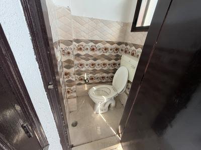 Image of 600 Sq.ft 2 BHK Builder Floor for sale in Mayur Vihar Phase 1, New Delhi for Rs. 4500000