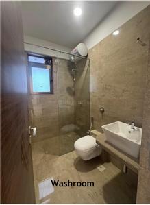 Bathroom Image of 1400 Sq.ft 3 BHK Apartment / Flat for sale in Santacruz West Mumbai for Rs. 81400000
