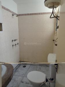 Bathroom Image of 2800 Sq.ft 4 BHK Apartment / Flat for sale in The Antriksh Green, Sector 45 Gurgaon for Rs. 30000000