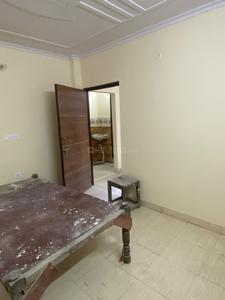 Bedroom Image of 560 Sq.ft 2 BHK Apartment / Flat for rent in Okhla New Delhi for Rs. 12000