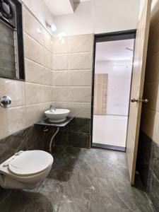 Bathroom Image of 900 Sq.ft 2 BHK Apartment / Flat for sale in Atul Pari Towers, Narhe Pune for Rs. 6200000