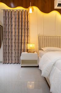 Bedroom Image of 3240 Sq.ft 4 BHK Apartment / Flat for sale in Sewani Viceroy Villa Apartments, Vastrapur Ahmedabad for Rs. 32500000