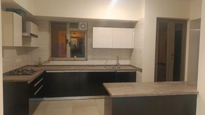 Kitchen Image of 2120 Sq.ft 3 BHK Apartment / Flat for rent in Tata Primanti, Sector 72 Gurgaon for Rs. 78000