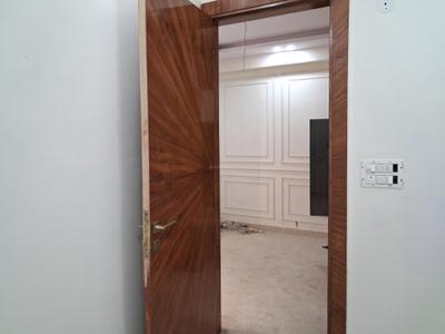 Bedroom Image of 1650 Sq.ft 3.5 BHK Apartment / Flat for sale in DM Infra, Sector 102 Noida for Rs. 7000000