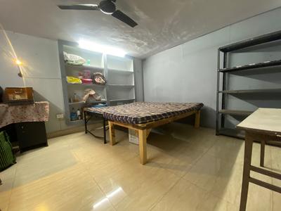 Bedroom Image of Girls pg in Aminabad, Lucknow