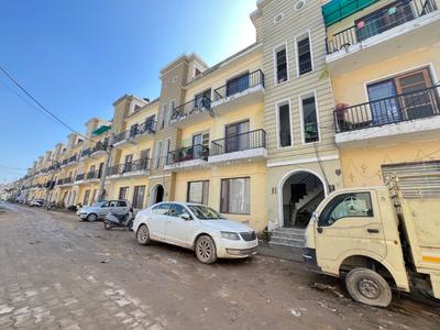 Image of 750 Sq.ft 1 BHK Apartment / Flat for sale in Kharar, Mohali for Rs. 2990000