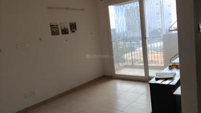 Living Room Image of 933 Sq.ft 1.5 BHK Apartment / Flat for rent in Tirumanahalli Bengaluru for Rs. 33000