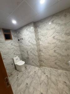 Image of 1050 Sq.ft 2 BHK Apartment / Flat for sale in Sap Sunrise, Sector 73, Noida for Rs. 4550000