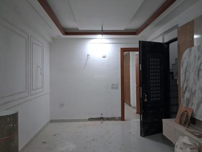 Living Room Image of 1500 Sq.ft 3 BHK Apartment / Flat for sale in Sector 104 Noida for Rs. 7000000