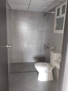 Bathroom Image of 1070 Sq.ft 3 BHK Apartment / Flat for sale in Provident Skyworth, Derebail Mangalore for Rs. 6600000