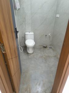 Image of 1050 Sq.ft 2 BHK Apartment / Flat for sale in Sector 44, Noida for Rs. 4400000