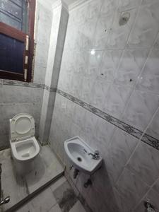 Bathroom Image of 800 Sq.ft 2 BHK Apartment / Flat for rent in Sector 67 Mohali for Rs. 23000