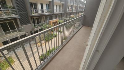 Balcony Image of 1717 Sq.ft 3 BHK Builder Floor for rent in Smartworld Orchard, Sector 61 Gurgaon for Rs. 50000