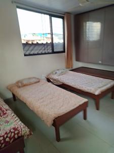 Bedroom Image of SHALINI GIRLS PG in Kopar Khairane, Navi Mumbai