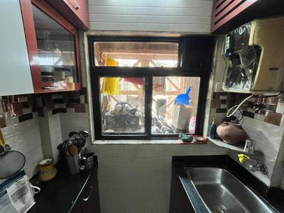 Kitchen Image of 550 Sq.ft 1 BHK Apartment / Flat for rent in Goregaon West Mumbai for Rs. 42000