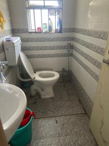 Bathroom Image of 1000 Sq.ft 3 BHK Apartment / Flat for sale in Hatigaon Guwahati for Rs. 4500000