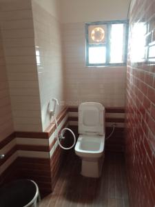 Bathroom Image of 1100 Sq.ft 3 BHK Builder Floor for rent in Kasturi Nagar Bengaluru for Rs. 34000
