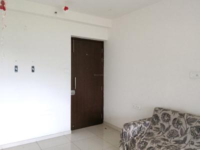 Living Room Image of 700 Sq.ft 1.5 BHK Apartment / Flat for rent in Godrej Emerald, Kasarvadavali Thane for Rs. 26500