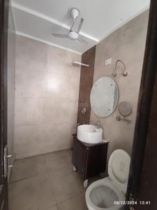 Bathroom Image of 1850 Sq.ft 3 BHK Apartment / Flat for sale in GVT Builders and Developers GVT Green Valley Towers, Dhakoli Zirakpur for Rs. 8800000