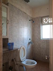 Common Bathroom Image of 1065 Sq.ft 2 BHK Apartment / Flat for sale in Paras Tierea, Sector 137 Noida for Rs. 9000000
