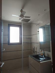 Bathroom Image of 4500 Sq.ft 4 BHK Builder Floor for rent in Panchsheel Park New Delhi for Rs. 275000
