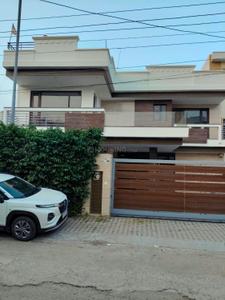 Image of 5000 Sq.ft 5 BHK Independent House for sale in Sector 4, Panchkula for Rs. 100000000