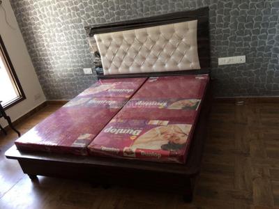 Bedroom Image of 2365 Sq.ft 4 BHK Apartment / Flat for sale in Fortune Victoria Heights, Dhakoli Zirakpur for Rs. 18000000