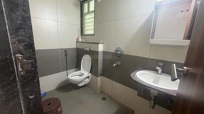 Bathroom Image of 920 Sq.ft 2 BHK Apartment / Flat for rent in Chandrarang Basileo, Pimple Gurav Pune for Rs. 35000